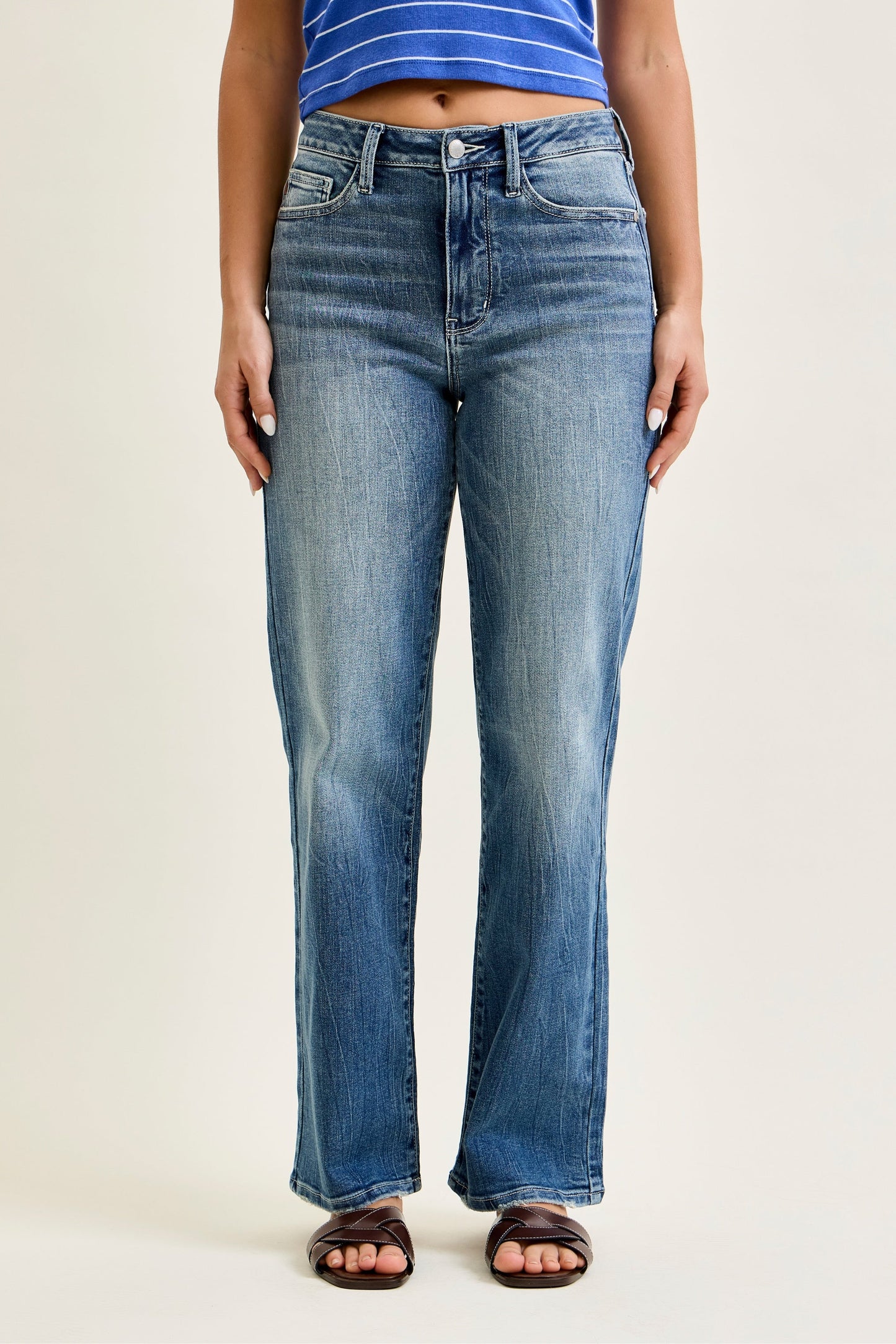 Holly Mid Rise Straight