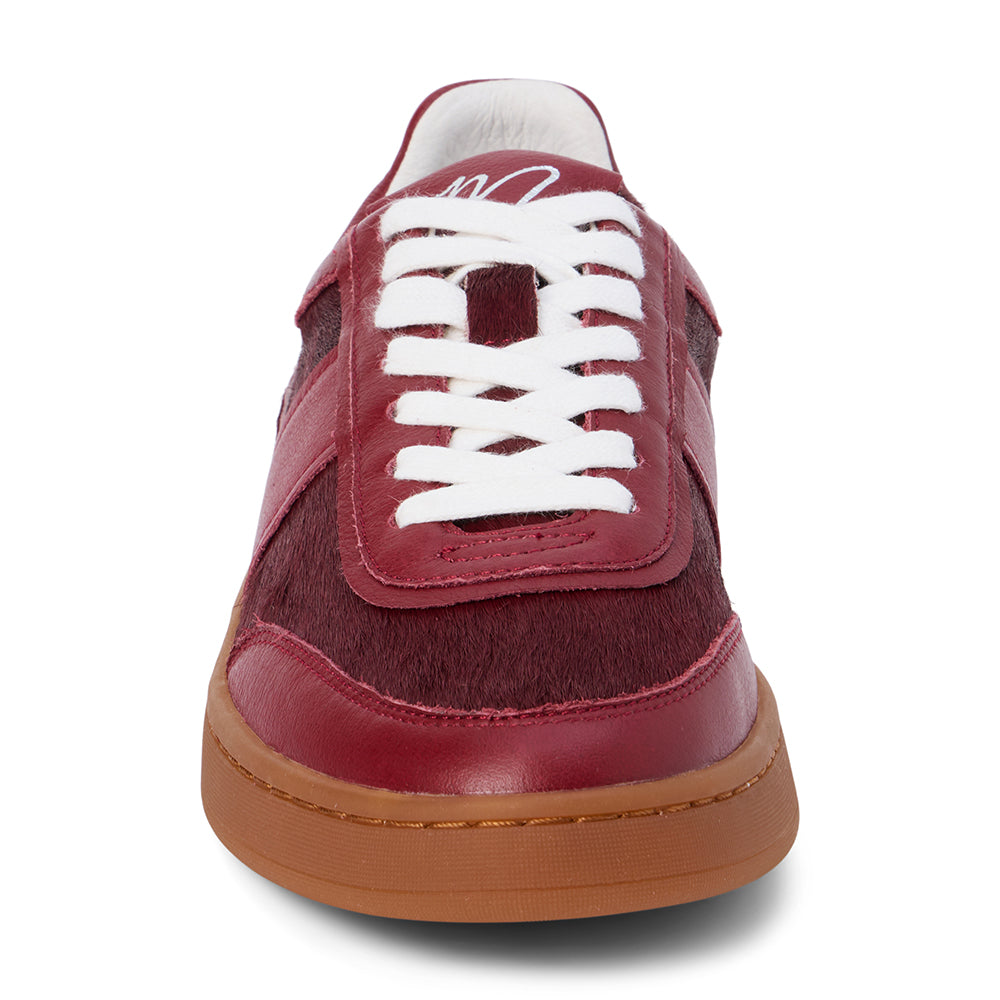 Quincy Low-Top Sneaker in Red